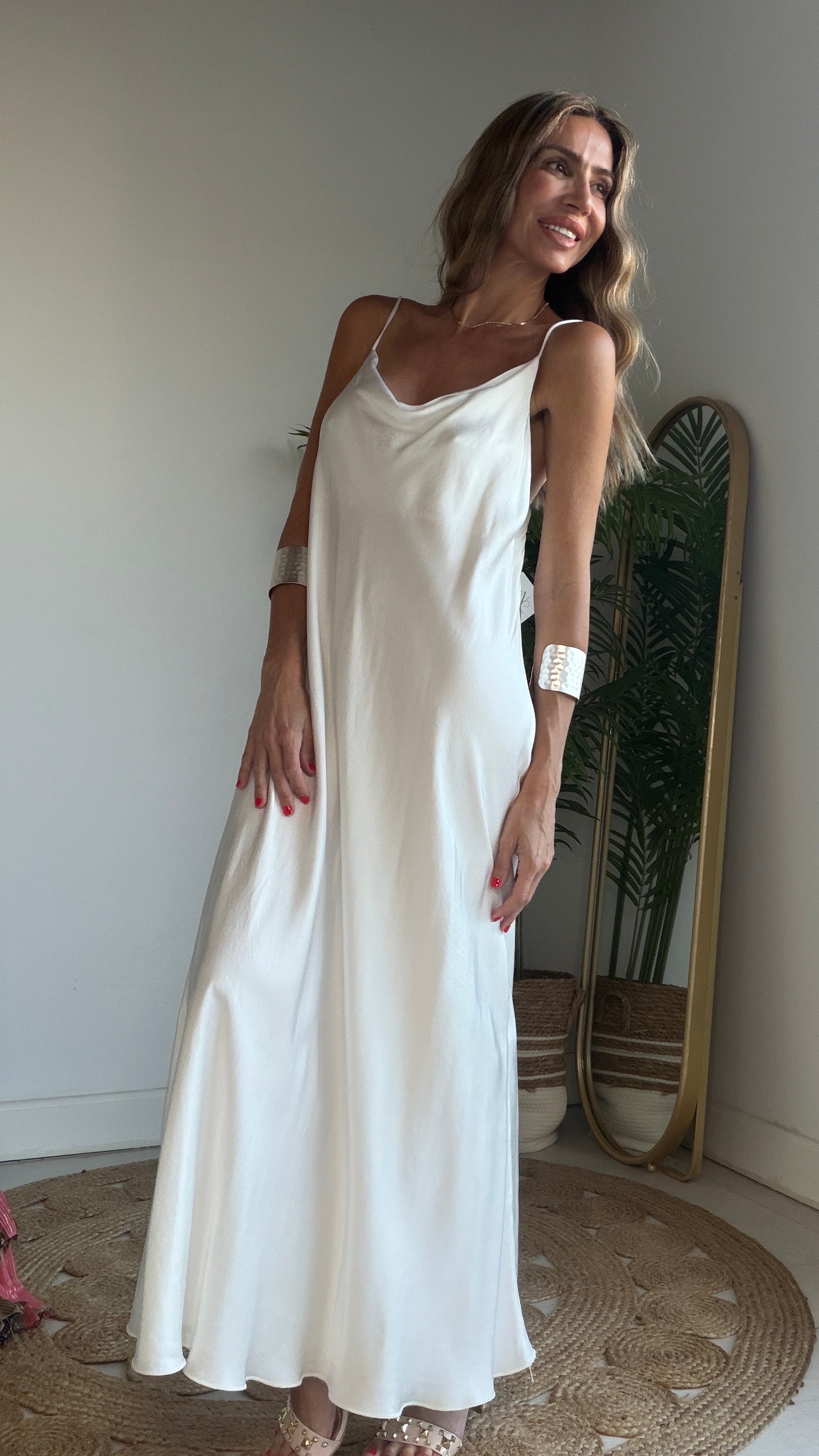 Vestido Lencero Basic