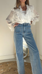 Pantalón vaquero tachuelas cintura