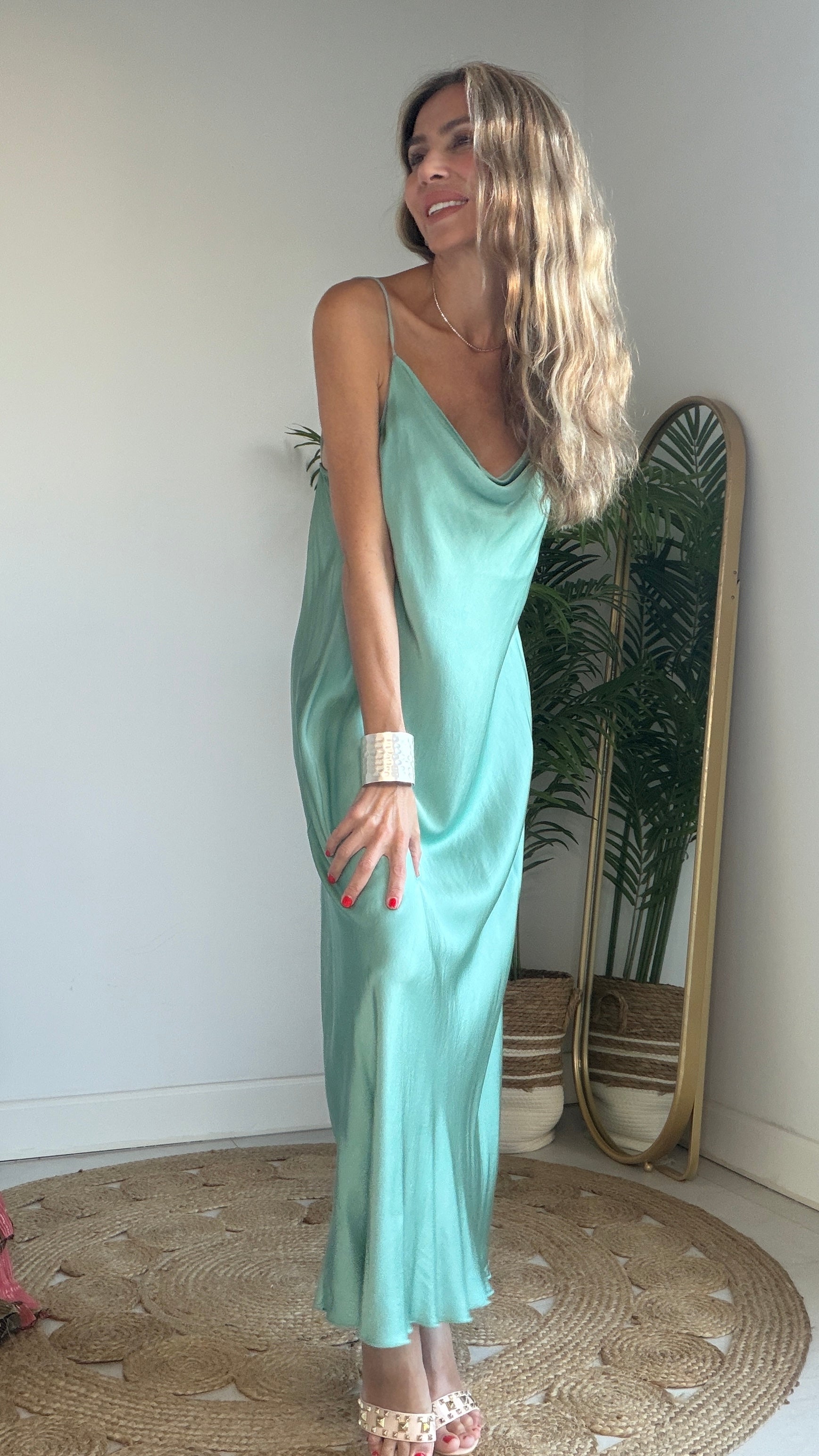 Vestido Lencero Basic