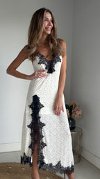 Vestido lencero lunares