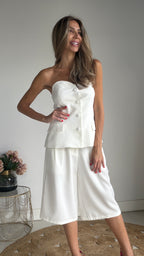 Set Elegance