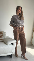 Pantalón bombacho botón