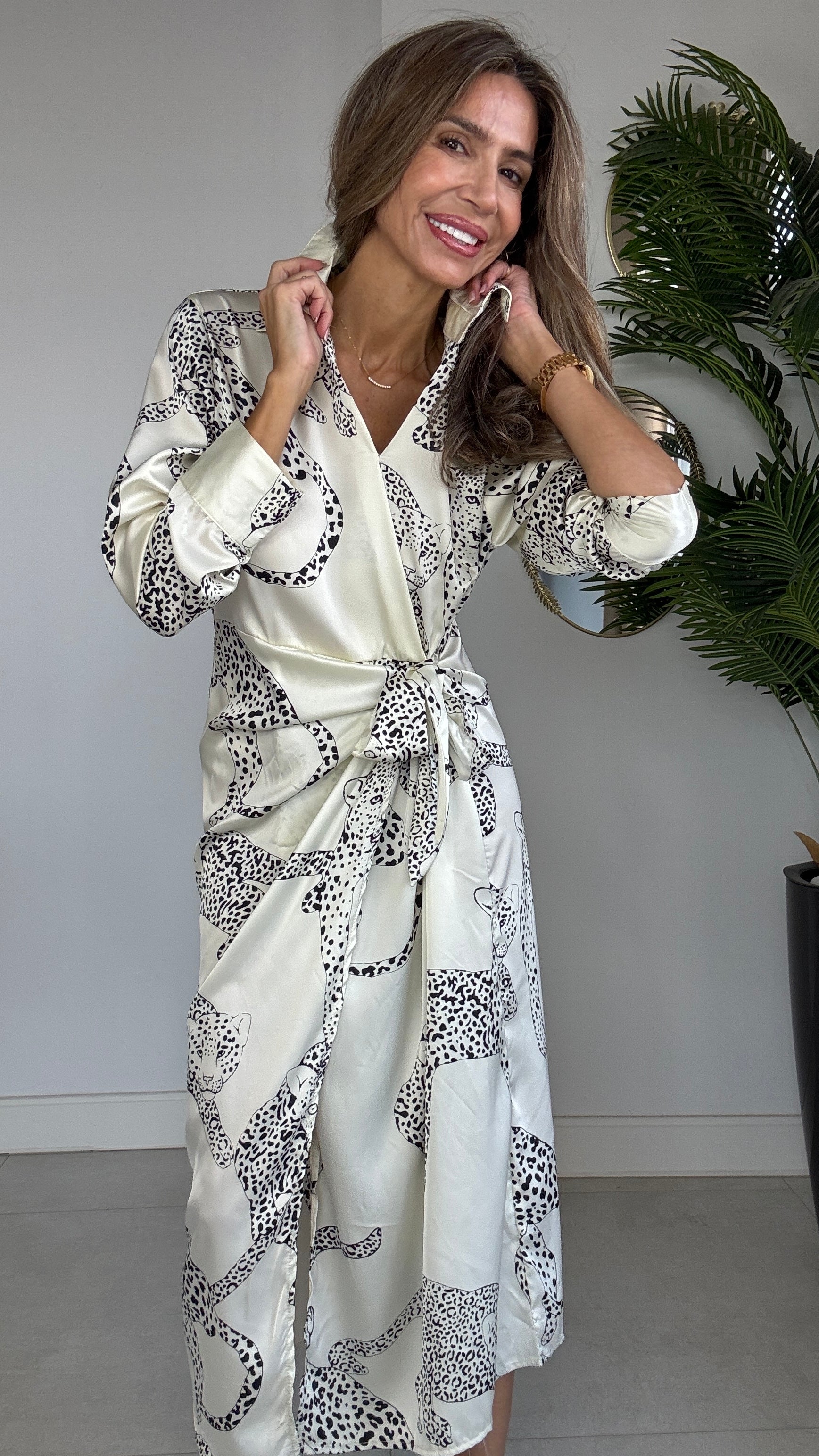 Vestido Satén Tigres