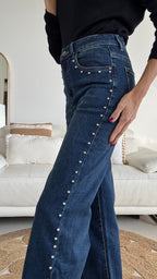 Pantalón vaquero tachuelas