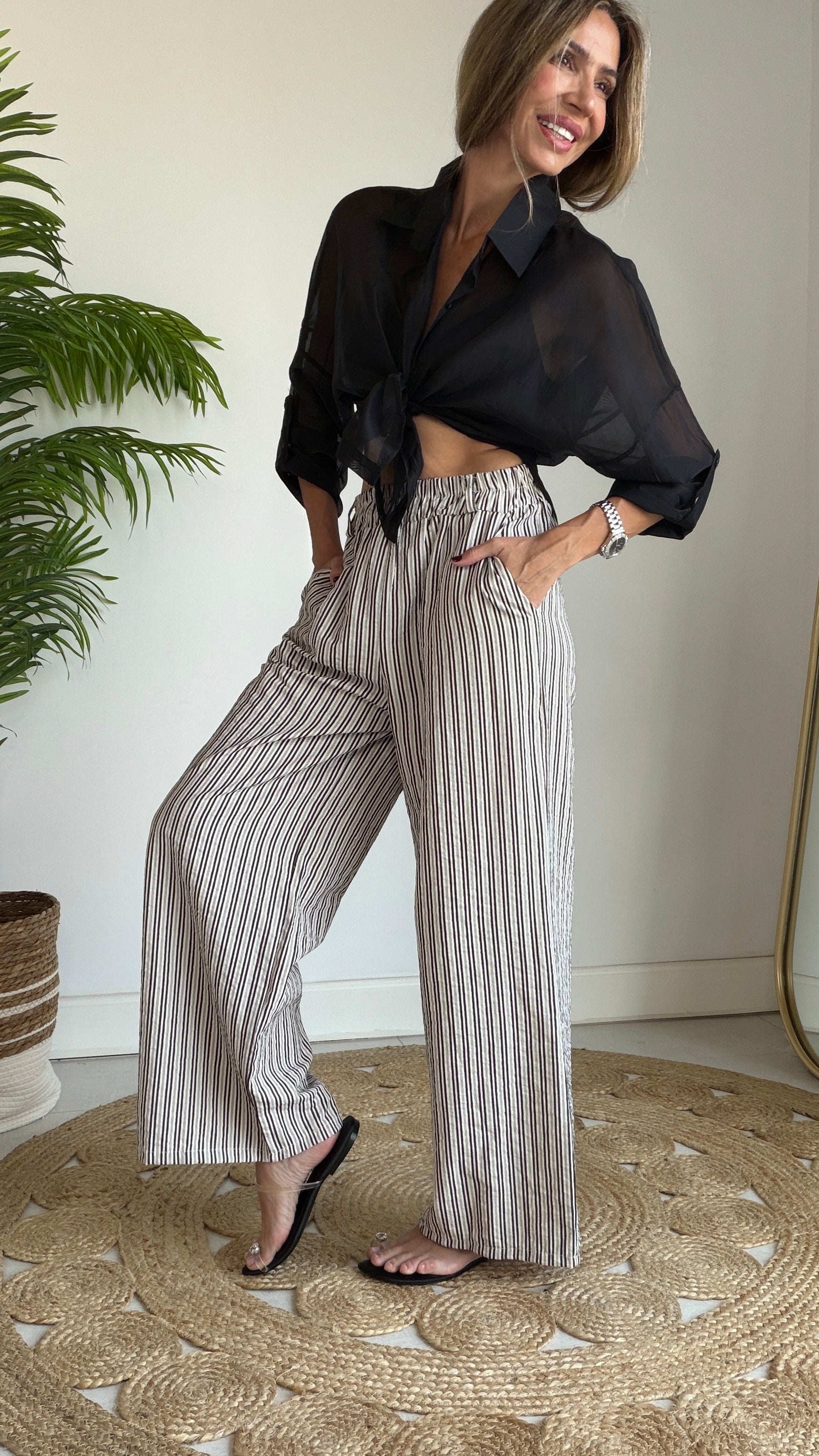 Camisa semitransparente crop