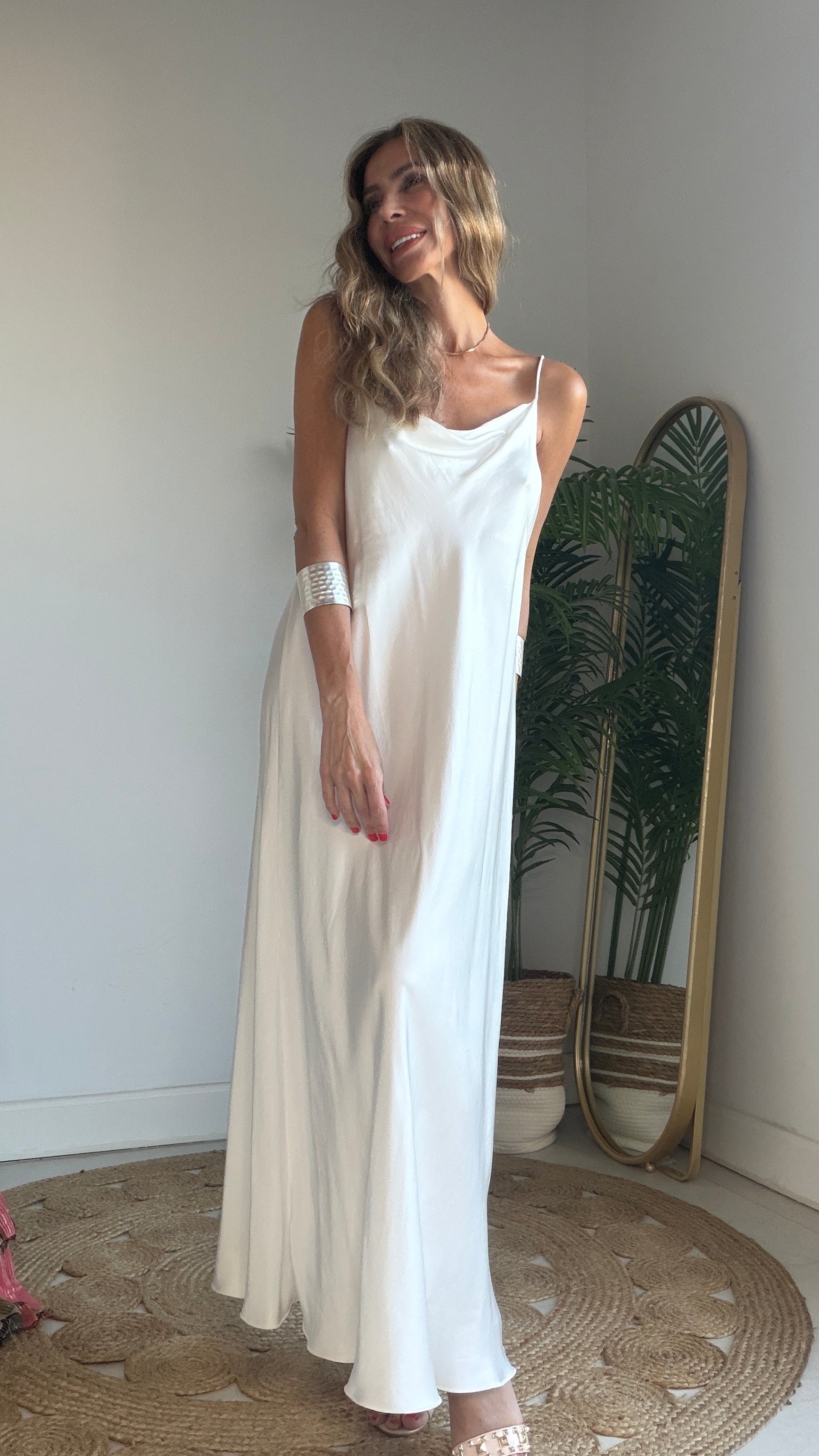 Vestido Lencero Basic