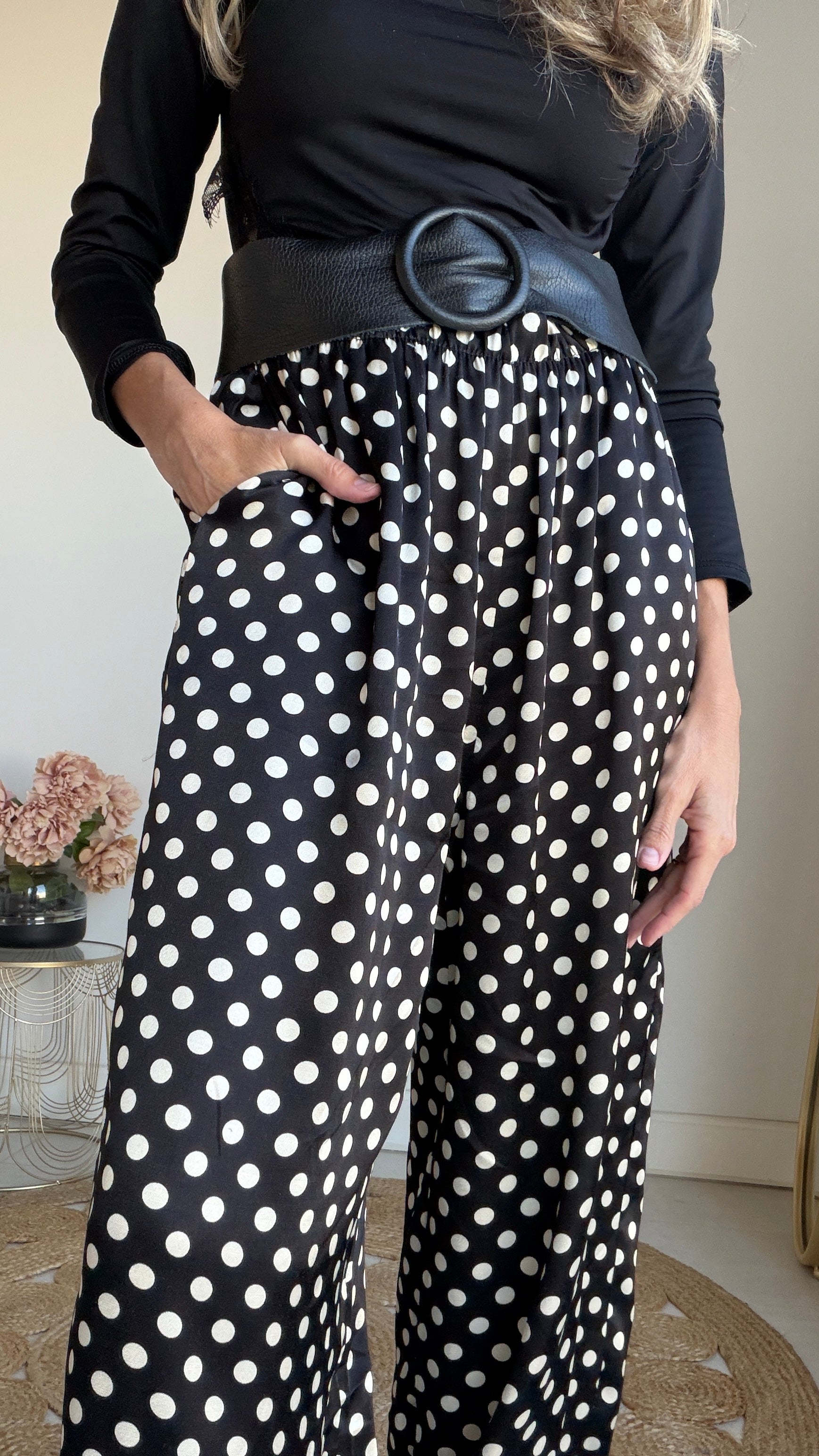 Pantalón bombacho lunares