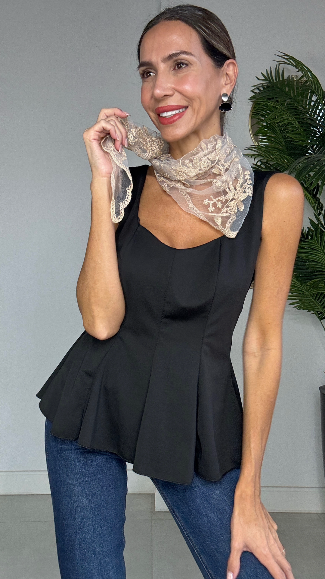 Pañuelo Pico Encaje