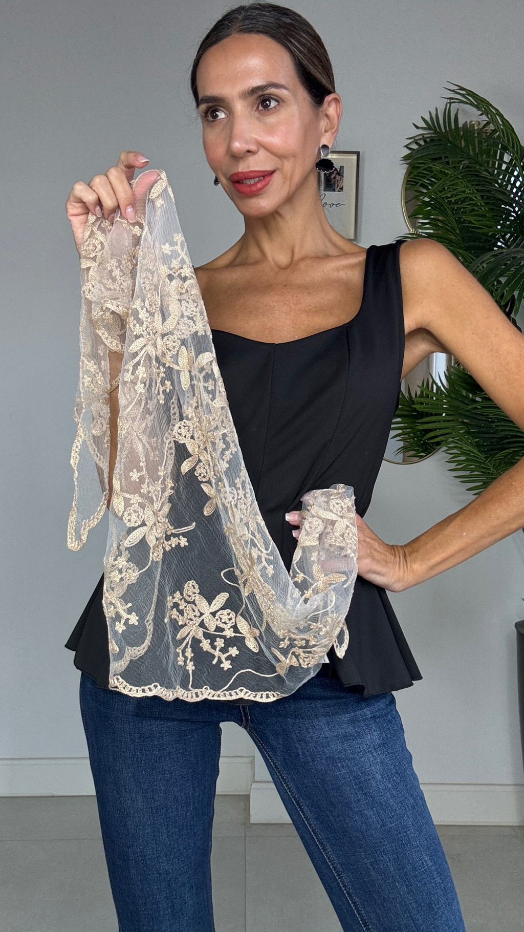 Pañuelo Pico Encaje