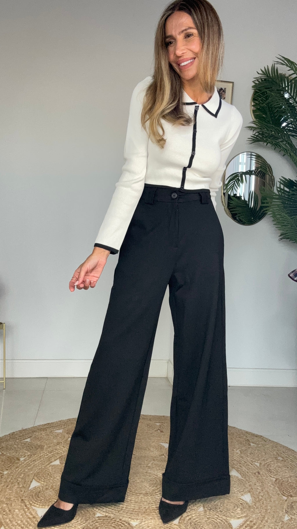 Pantalón Negro Esencial